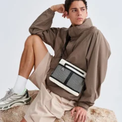 Crossbody Lightweight